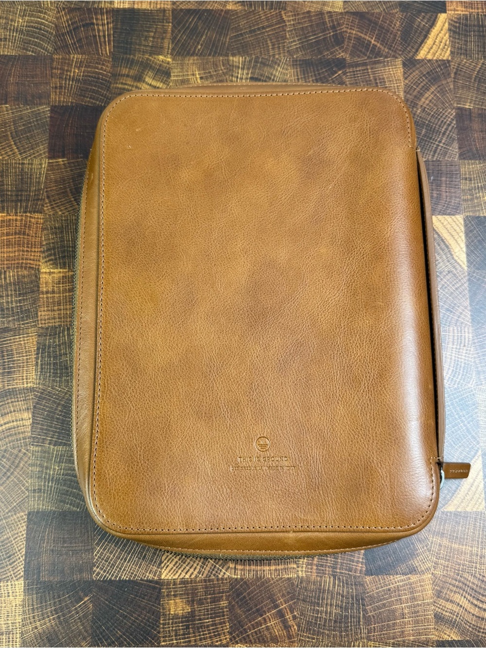 🔥 RARE This Is Ground Mod Tablet 2 Leather Organizer ✨ - Picture 3 of 16